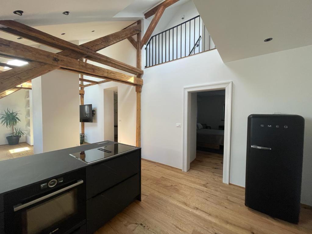 Split Rooftop Loft Ngoại thất bức ảnh